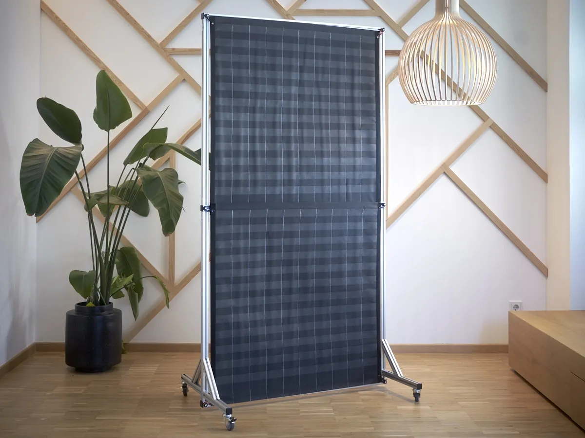 Freistehendes Processframe-Gestell mit zwei montierten Planungsmodulen für das Last Planner System im Baustellenbüro.